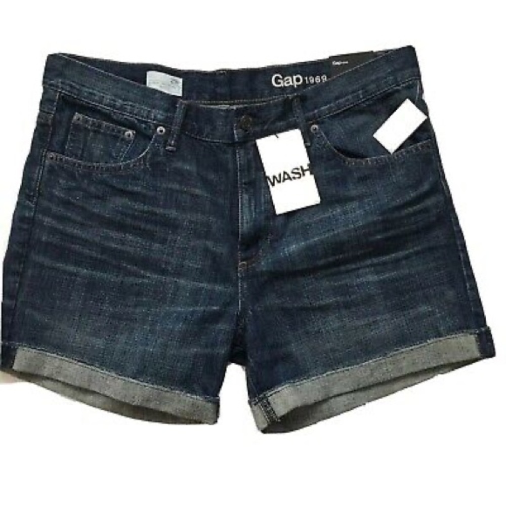 Gap Mid Rise Sexy Boyfriend Shorts